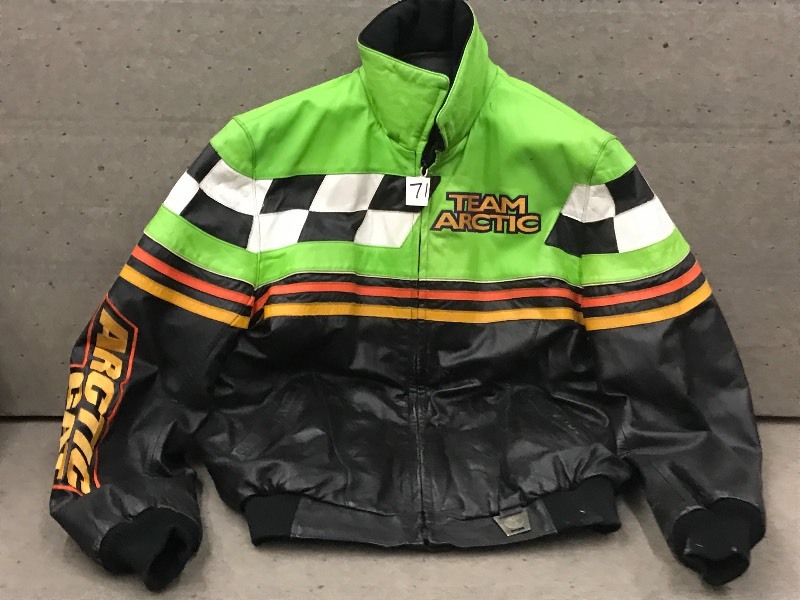 lot 71 image: Vintage Team Arctic Size XL-Tall Le...