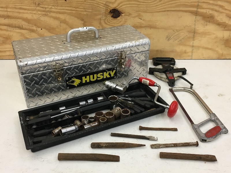 lot 4 image: Husky Diamond Plate Aluminum Toolbo...