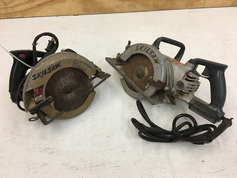 lot 36 image: Lot Of (2) Skil 7.25 Circular Saws...