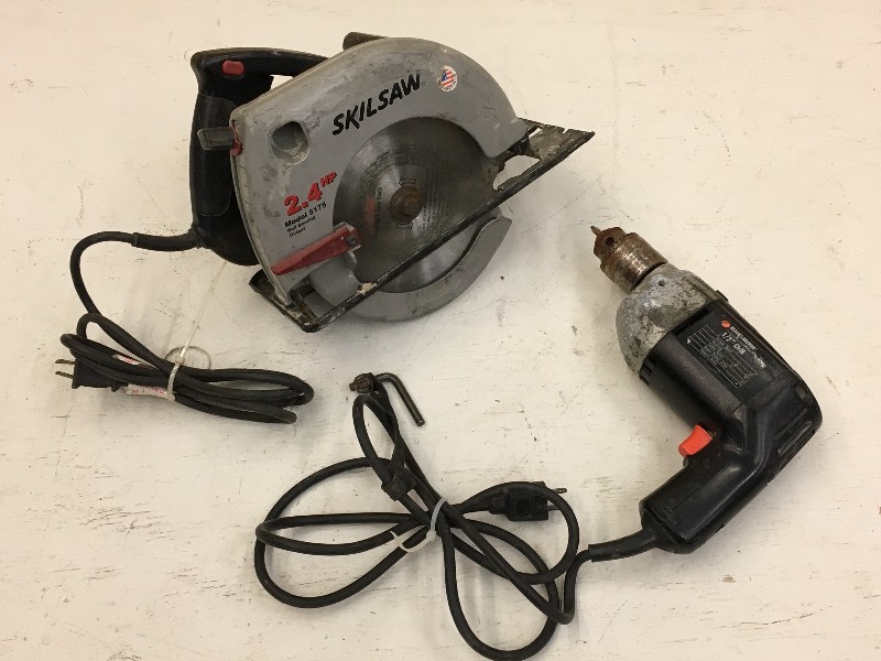lot 42 image: Lot Of (1) Skilsaw 7.25 Circular S...