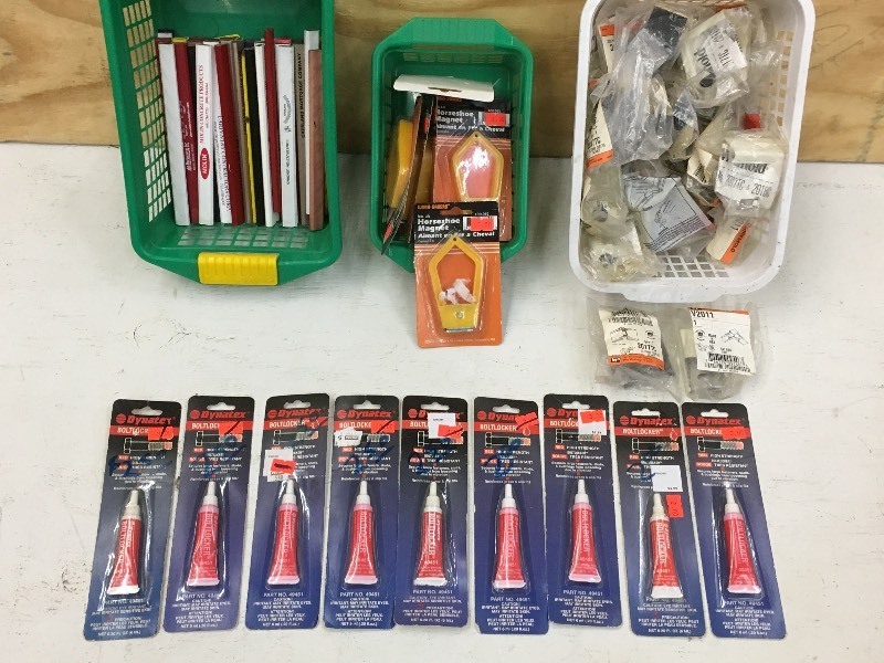 lot 52 image: Box Of Assorted Magnets, Carpenter...