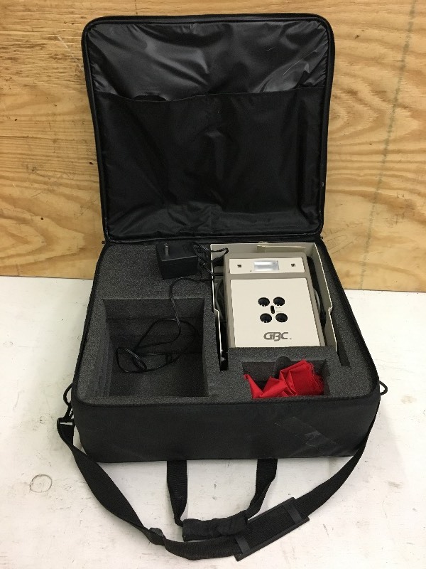 lot 106 image: GBC Passport-Photo Camera Set ...