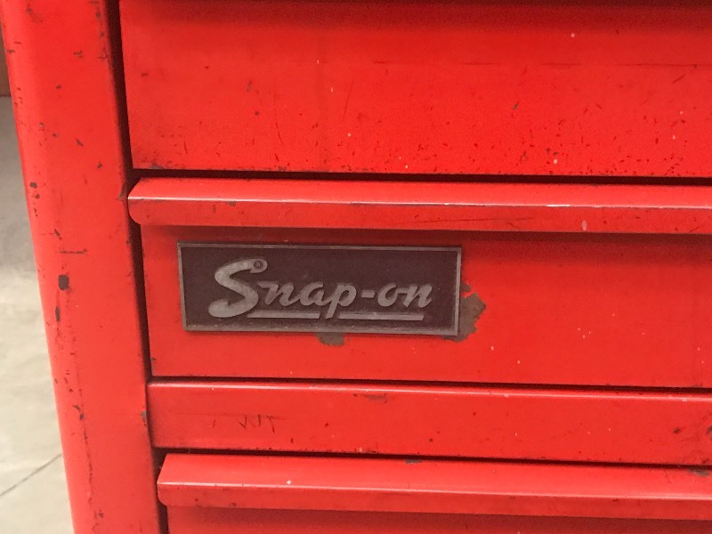 lot 13 image: Snap-On Tool Box
