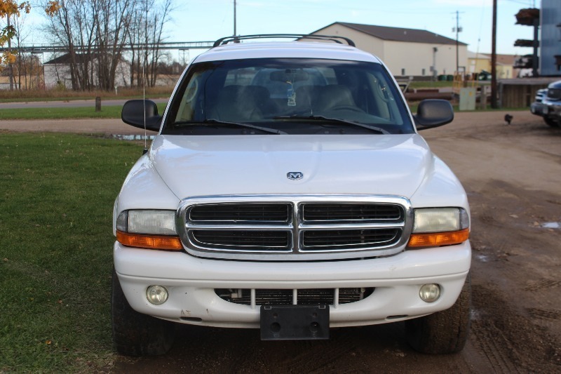 2003 Dodge Durango - PULLED FROM AUCTION - VEHICLE WAS HIT AND TOTALED -
