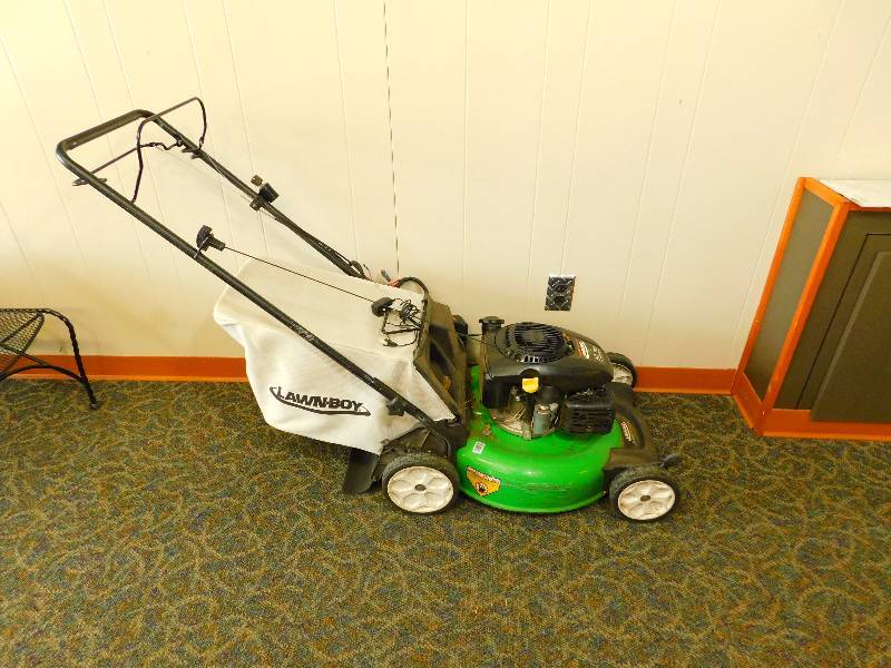 Lawnboy Lawn Mower with electric start