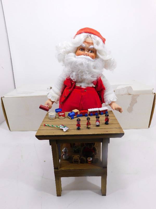 The Danbury Mint Santa Clause