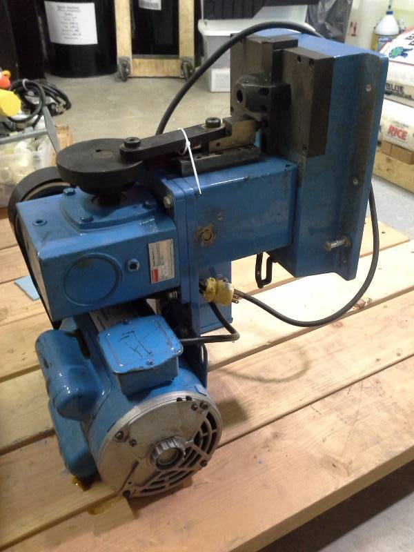 lot 6 image: Case Master Rimless Case Sizer