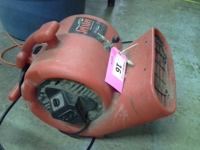 lot 16 image: Jester Centrifugal Floor Drier
