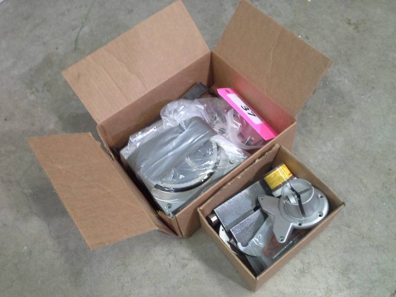 lot 37 image: Heavy Aluminum Lot