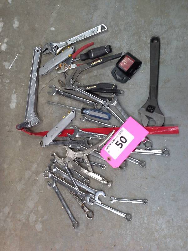 lot 50 image: Assorted Hand Tool Lot