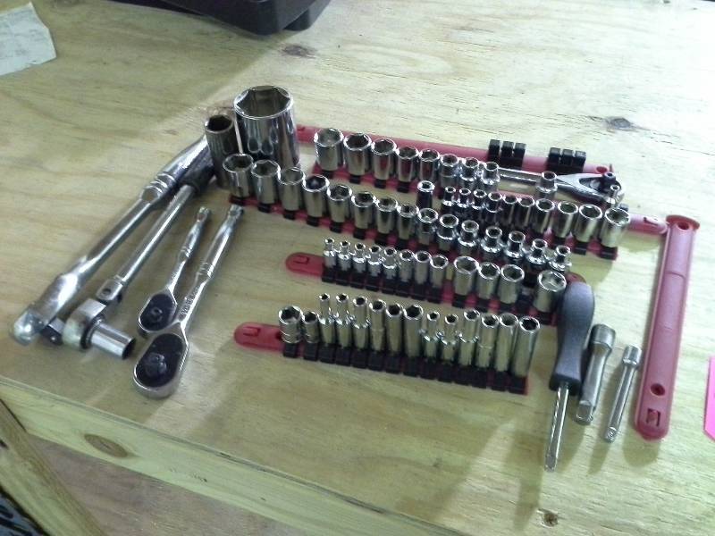lot 65 image: Sockets and Wrenches