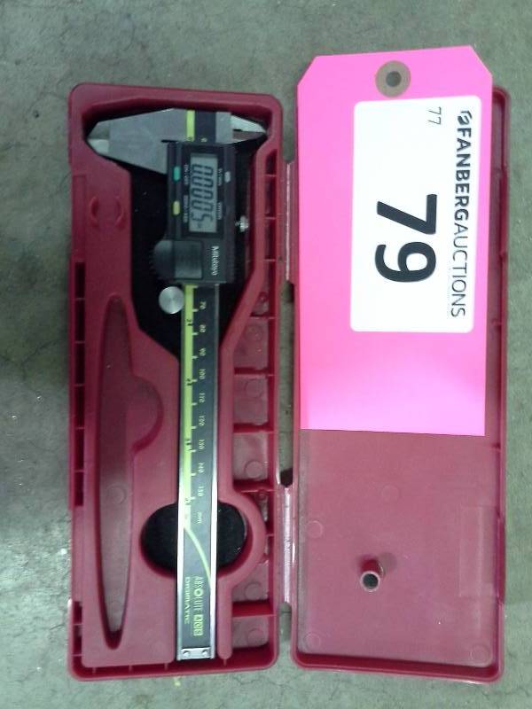 lot 79 image: Mitutoyo Absolute Digimatic Caliper