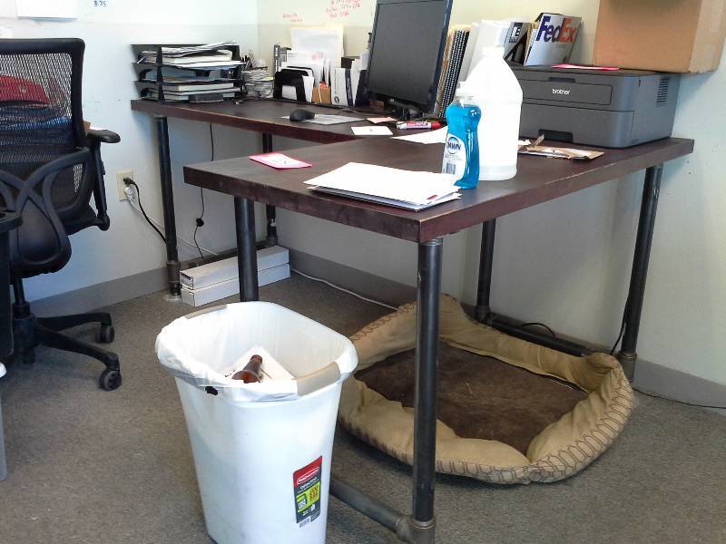 lot 126 image: TableDesk Set (3 Pieces)