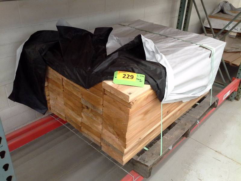 lot 229 image: Pallet of 4 Cedar Lumber