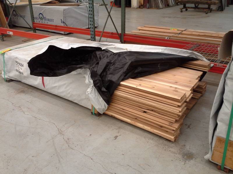 lot 243 image: Pallet of 1 x 6 Tongue and Groove Cedar