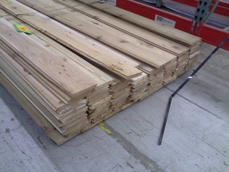lot 249 image: Bundle of 12 - 1 x 5  Cedar Tongue and Groove