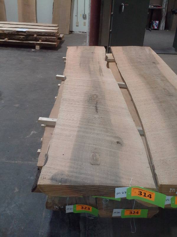 lot 314 image: 8 Live Edge Maple 3 Thick Slab