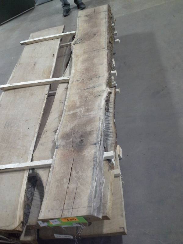 lot 330 image: 8 Live Edge Oak 3 Thick Slab