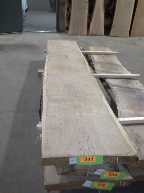 lot 332 image: 8 Live Edge Oak 3 Thick Slab
