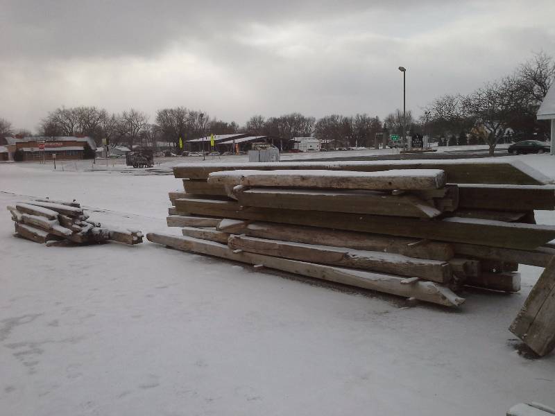 lot 429 image: Reclaimed Beams, Large Lot (About 40)