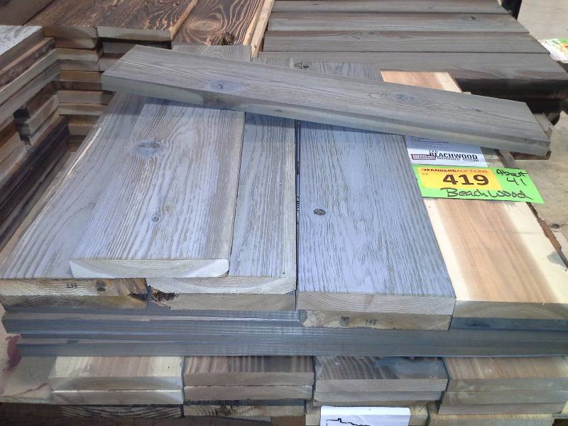lot 419 image: Beachwood Style CraftSample Wood