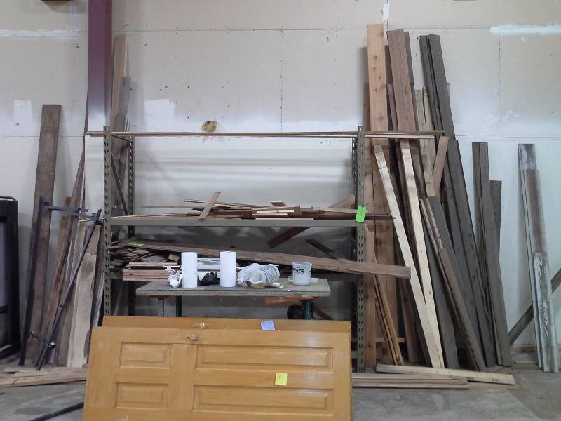 lot 512 image: Scrap Wood Pile (Medium)
