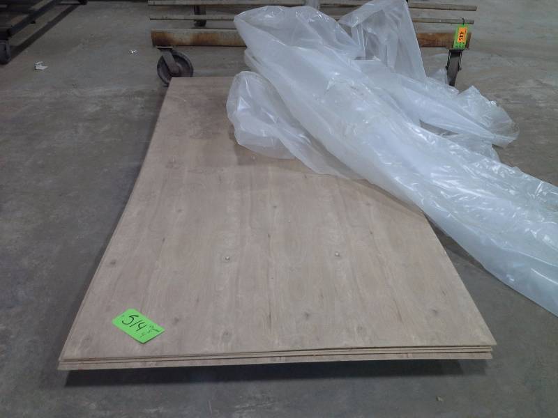 lot 514 image: Cedar Plywood Panels (14 thick)