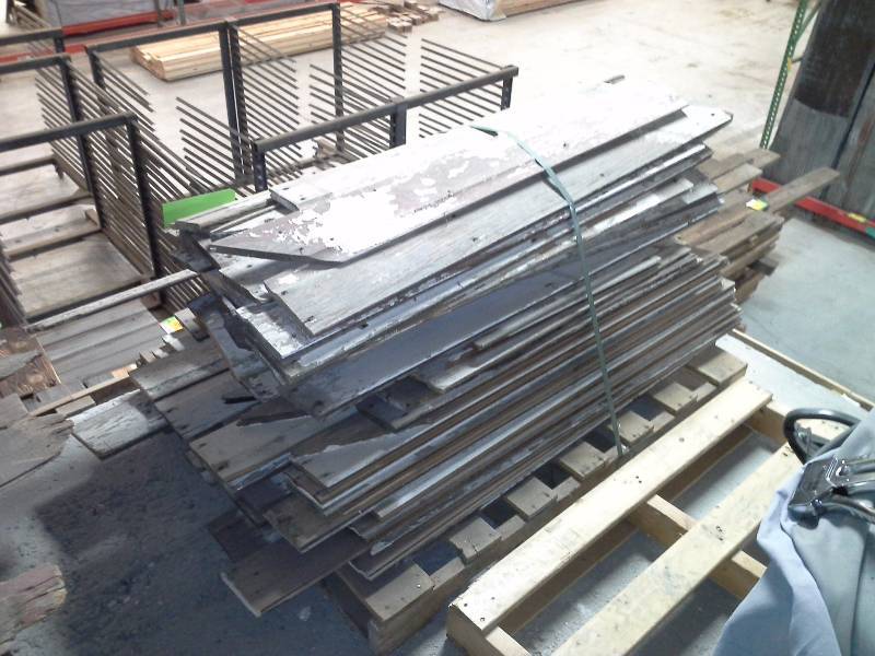 lot 435 image: Small 1920 Reclaimed Bard Wood Bundle