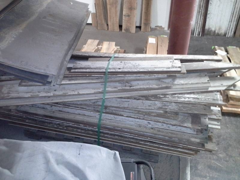 lot 436 image: Small 1920 Reclaimed Bard Wood Bundle