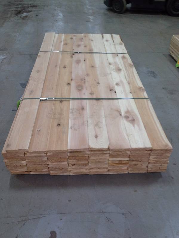 lot 254 image: Bundle of 8 Cedar