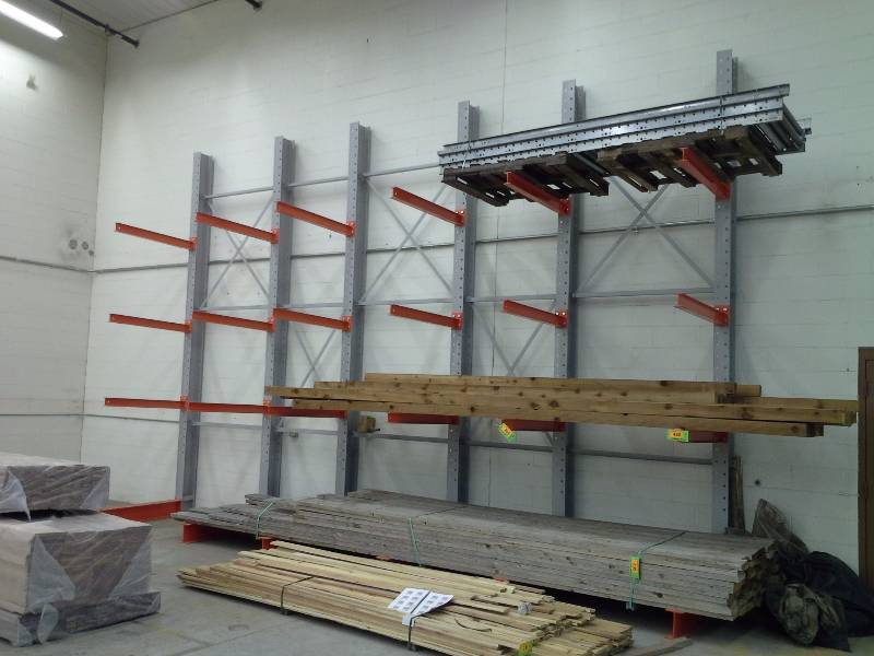 lot 203 image: 16 Heavy Duty Cantilever Shelving