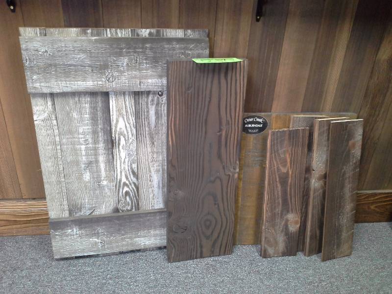 lot 530 image: Sample Wood Lot