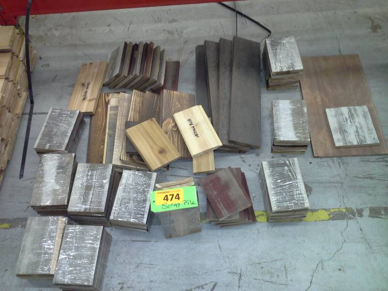 lot 474 image: Scrap Wood Pile (Medium)