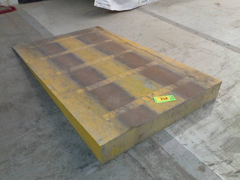 lot 218 image: Warehouse Ramp