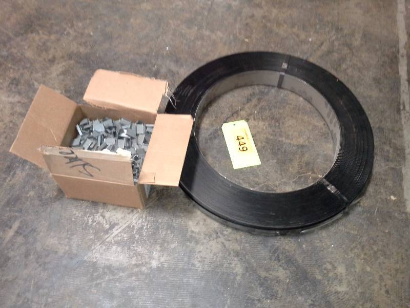 lot 449 image: Spool of 58 metal banding and clips