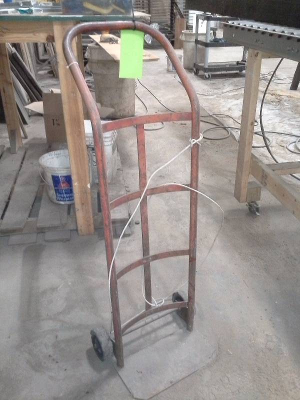 lot 497 image: 2-Wheeled Cart