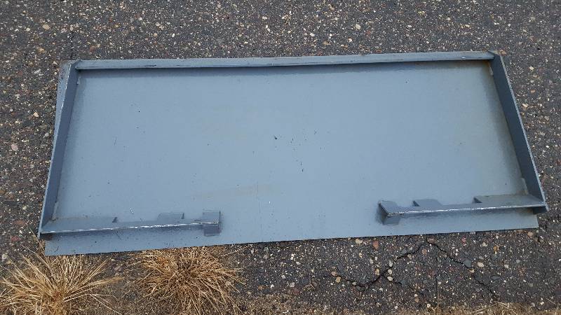 Skid Steer Mounting Plate