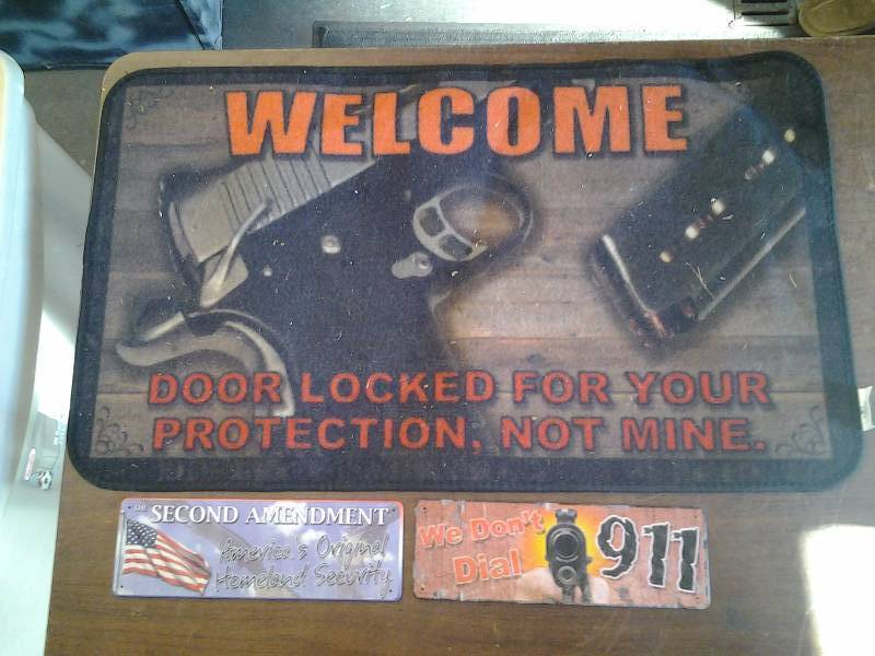 Doormat & 2 Tin Signs