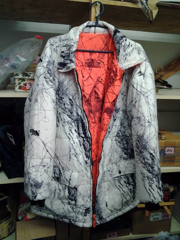 Mountn Prairie Reversible Coat Size XL