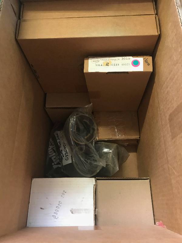 BOX OF MISC. PUMP  HYDRAULIC PARTS