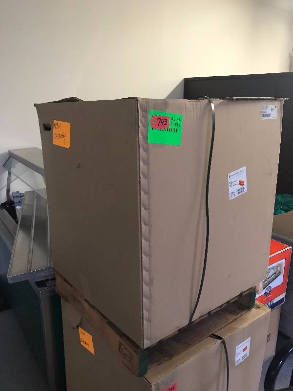FUELING SPILL CONTAINER