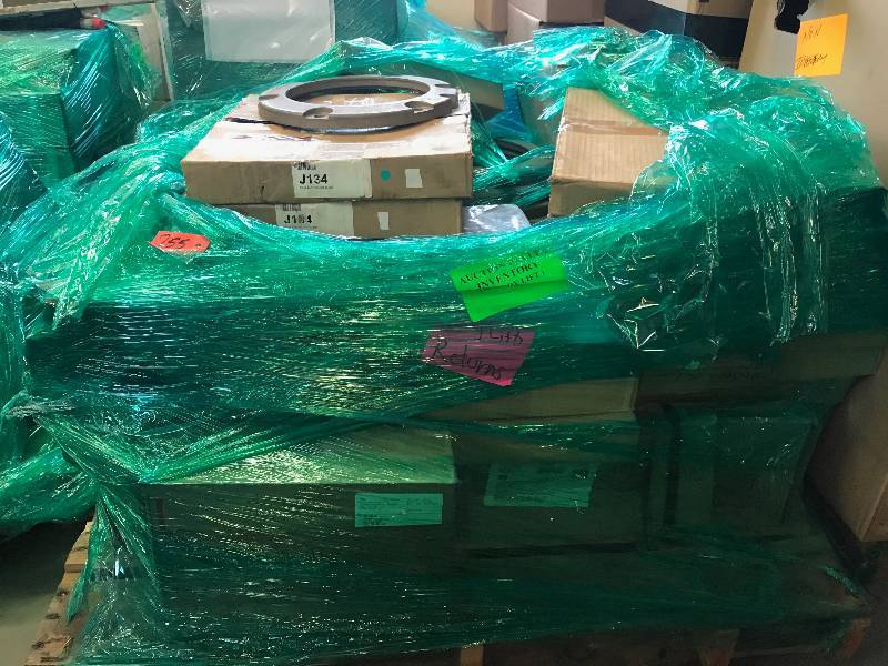 LOT OF ROTARY LIFT PARTS