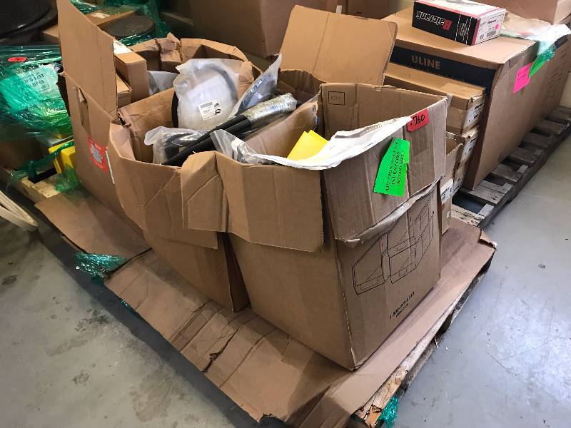 LOT OF ROTARY LIFT PARTS