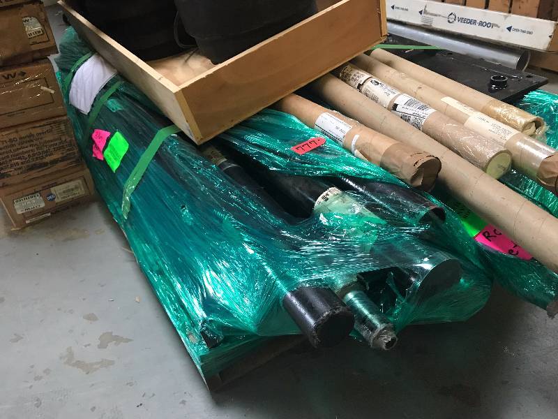 LOT OF ROTARY LIFT PARTS