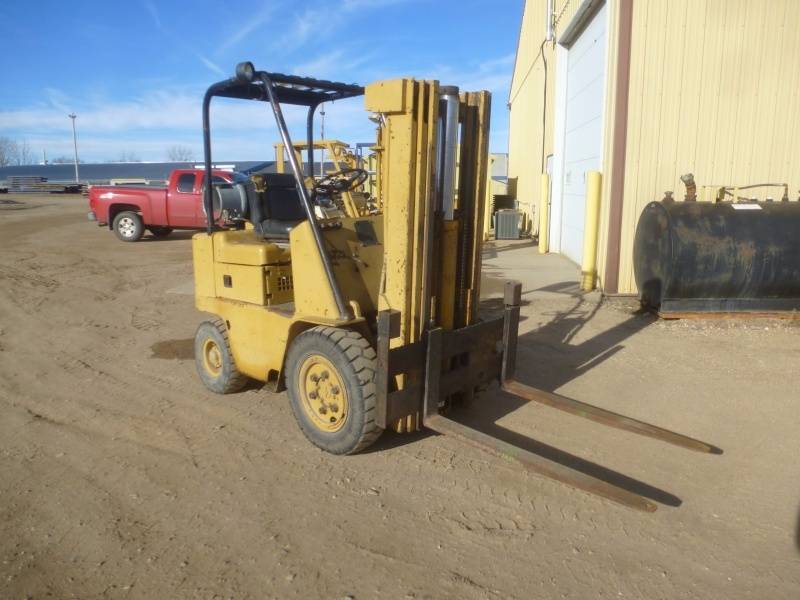 Caterpillar Forklift
