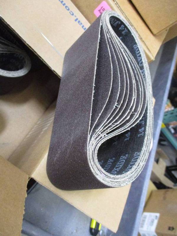 lot 31 image: 3x18 sanding belts