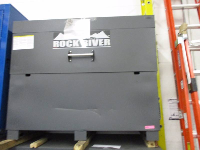 lot 34 image: Job Box