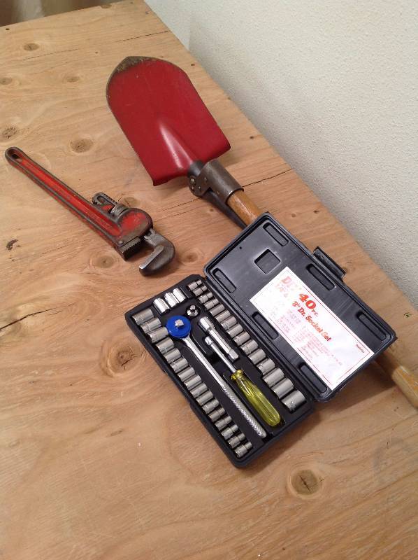lot 14 image: Wrench - Craftsman, Small Shovel, and Tool Set with 40 Pieces