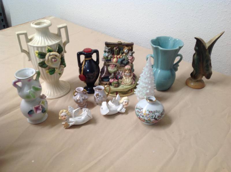 lot 44 image: Five Vases, one Musical Box, Three Small Vases