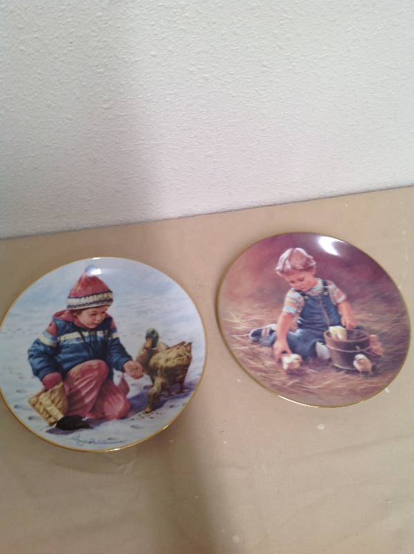 lot 57 image: 2 Hamilton plate Collection Magic of childhood series  Year 1985